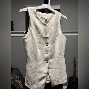 a new day Cream Sleeveless Top